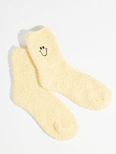 Fuzzy Socks Aesthetic, Smiley Face Slippers, Girls Gift Guide, Cosy Socks, Fluffy Socks, Wedding Branding, Comfy Socks