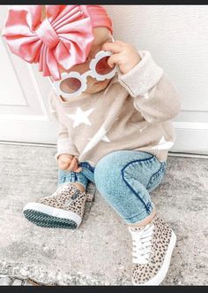 Rosie Outfit, Kindergarten Outfits, Infant Fashion, Trendy Toddler Clothes, Cowhide Print, Fall Baby Clothes, Toddler Hairstyles Girl, Girls Boutique Clothing