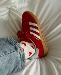 Red Adidas Shoes, Cherry Fashion, Gazelle Adidas, Adidas Gazelle Indoor, Heart Socks, Adidas Shoes Women, Popular Sneakers, Adidas Spezial, Adidas Outfit