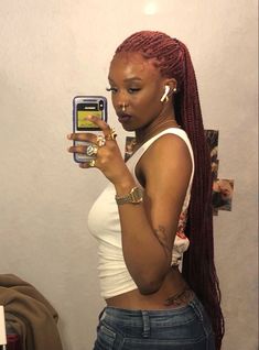 T350 Braids, Dark Auburn Braids, Coloured Braids For Black Women, Braided Hairstyle, Braids Hairstyles Pictures, Cute Box Braids Hairstyles, Protective Hairstyles Braids, Pretty Braided Hairstyles, Burgundy Hair