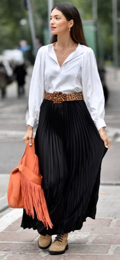 Clothes Outfits, Spring Inspiration, Look Chic, Maxi Skirt, Work Wear, Midi Skirt, Cool Outfits