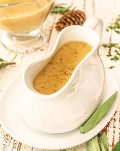 Whip up this easy No Drippings Gravy in just 20 minutes! Perfect for adding flavor to your meals without the fuss. #NoDrippingsGravy #EasyGravyRecipe Gravy No Drippings, Dripping Gravy, Cajun Gravy Recipe, Drippings Gravy, Gravy Recipe No Drippings, Cajun Gravy, Jo Cooks Recipes, Thanksgiving Turkey Gravy, Gravy Turkey