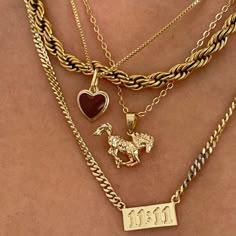 If this baby isn’t powerful, I don’t know what is! With its stunning horse pendant on a dainty chain, this necklace is sure to add a powerful touch to any outfit you wear. Pair it with our Serpent necklace for an iconic stack! Anatomical Heart Necklace, Serpent Necklace, Horse Pendant, Horse Necklace, Dope Jewelry, Dainty Chain, Jewelry Fashion Trends, Funky Jewelry, Jewelry Lookbook