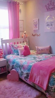 Cheap Room Decor Ideas Small Spaces, Jojo Room Ideas, Girls Flamingo Bedroom, Pink Bedrooms For Girls Kids, Kids Room Design Girls Bedroom Ideas, Room Ideas For Girls 7-8, Bedroom Ideas For Toddler Girl, Toddler Pink Bedroom, Girly Room Ideas For Kids