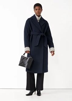 Voluminous Belted Wool Coat - Navy - & Other Stories NL Moda Over 50, Coat Trends, Types Of Coats