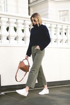 Sage Green Jeans Outfit, Sage Green Jeans, Green Jeans Outfit, Olive Pants Outfit, Olive Green Pants Outfit, Green Pants Women, Green Pants Outfit, Casual Attire For Women, Casual Weekend Outfit