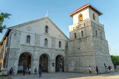 Another cultural site to see in Bohol is Baclayon Church. This is one of the oldest Catholic churches in the country and probably one of the few still standing that were built during the Spanish regime
A strong earthquake may still strike Bohol.
#Travel #Tour #Trip #TourEiffel #TripOut #Trippiered #Tavelessentialsinspo #Touristoutfit #Touristoutfitspiritweek #Falltravel #TravelOutfit #TravelVisionBoard #TravelEssentialsInspo #WinterTravelInspo #2025Travel #Thingstodoinsummer #Europe #Philippines Baclayon Church, Philippine Churches, Floating Restaurant, Badminton Court, Colonial History, Cebu City