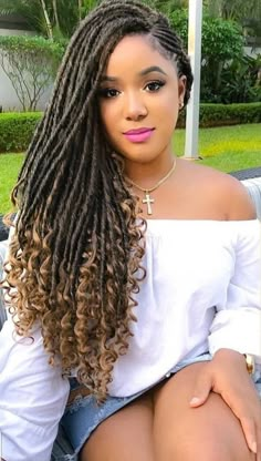 Messy Braided Hairstyles, Grey Hair Braids, Latest Braided Hairstyles, Latest Hair Braids, Goddess Braids Hairstyles, Girls Braids, Artistic Hair