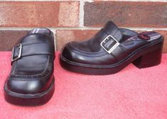 This is a lightly, if ever, worn pair of women's 7.5 M Mudd clogs. They are the Courtney style and black in color. The soles look new and do not show any wear (see picture). The pictures show the actual item you will receive. 90s Clogs, Mudd Shoes, Chunky Heel Shoes, Clogs And Mules, Monk Strap, Chunky Heels, Cute Shoes, Clogs, Dress Shoes Men