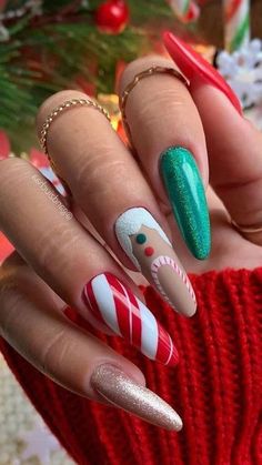 Christmas Nails Trendy, Christmas Nails Diy, Festive Nails, 2024 Inspiration, Elegant Snowflake