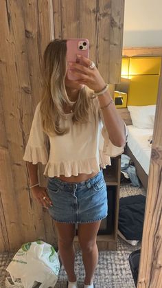 Stockholm Style, Boring Clothes, Stockholm Fashion, Cute Summer Outfits, Looks Style, Dream Clothes, Spring Summer Outfits, Simple Outfits