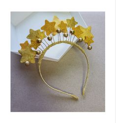 I offer you a Glitter Gold Star Headband. This Star Crown Headpiece is suitable in size for children from 3 years old and adults. This Glitter Gold Star Headband is the perfect addition to a party or Christmas look. Thank you for visiting my store! Adjustable Gold Headband For Festive Occasions, Galaxy Goddess, Star Crown, Crown Headpiece, Star Costume, Star Headband, Gold Outfit, Star Christmas, Christmas Headband