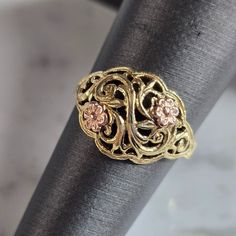 A Womens Vintage Estate 10k Yellow & Rose Gold Floral Filgree Ring. The Ring Is A Size 6.0 And Weighs 2.0g. The Width Of The Ring Is 7/16". The Ring Makes A Lovely Gift For That Someone Special. Any Questions, Please Ask. Be Sure To Check Out Some Of My Other Great Items Up For Sale. Thank You Hallmarked 14k Rose Gold Flower Ring, 14k Rose Gold Flower Ring For Anniversary, Rose Gold Flower Ring Stamped 14k For Anniversary, Rose Gold 14k Filigree Ring For Anniversary, Formal Yellow Gold Flower Ring With Intricate Design, Heirloom Rose Gold Filigree Ring In 14k Gold, Rose Gold Filigree Rings In 14k Gold, Rose Gold 14k Filigree Ring, Victorian Filigree Promise Ring