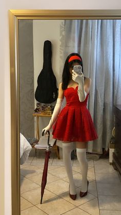 mila 
perfect blu 
halloween Gothic Red Outfit, Mima Perfect Blue Costume, Nana Halloween Costumes, Perfect Blue Disfraz, Mima Kirigoe Cosplay, Halloween Costumes Kpop, Halloween Costumes Red Dress, Mima Costume, Perfect Blue Costume