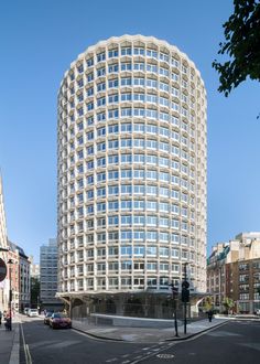 Squire and Partners unveils renovation of brutalist offices in London