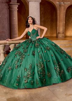 Fringe Cap Sleeve Quinceanera Dress by Rachel Allan RQ3126 – ABC Fashion Quinceanera Dresses Moda 2000, Emerald Green Quinceanera Dresses, Emerald Green Quinceanera, Dama Dresses Quinceanera, 1500 Dresses, Green Quinceanera, Green Quinceanera Dresses, Dama Dresses, Military Ball Dresses