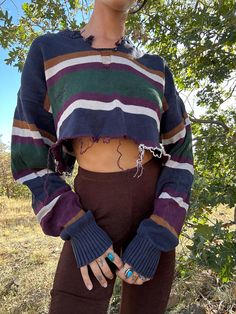 ~ 90s distressed grandpa sweater ~ Mens size L ( shown on a size S ) 100% cotton Womens Grandpa Sweater, Where To Find Grandpa Sweaters, Grandp Sweater, Hot Grandpa Sweaters, Gradpa Sweater, Grandpa Sweater, Sweater Crop, Knit Sweater, Cropped Sweater