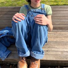 Baggy Overalls Outfit, Overalls Outfit Aesthetic, Baggy Overalls, Androgynous Outfits, Fashion Diary, Overalls Outfit, Starter Pack, Dream Clothes