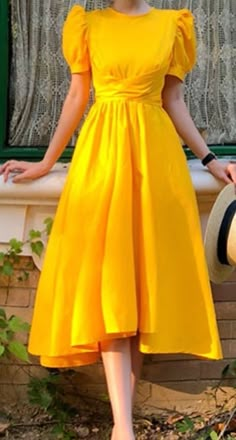 Casual Midi Dress, Casual Frocks, Simple Frocks, Midi Dress Casual, Frock Design, Western Dresses, Outfit Casual