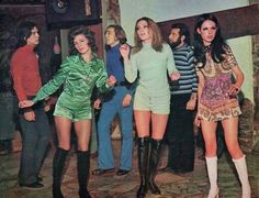 Moda Disco, 1960s Fashion Women, Vintage Pics, Sixties Fashion