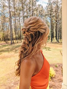 Prom Hair Up, Prom Braid, Cute Prom Hairstyles, Boho Prom, Prom Buns, Prom Hairstyles Updos, Prom Hair Updo, Prom Hairstyle, Half Up Half Down Hair Prom