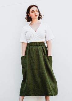 POCKET SKIRT - peppermint magazine Simple Pattern Sewing, Peppermint Pocket Skirt, Linen Dress Sewing Pattern, Free Skirt Patterns For Women, Skirt With Pockets Pattern, Pocket Skirt Pattern, Simple Skirt Pattern, Gathered Skirt Pattern, Midi Skirt Sewing Pattern