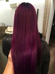 Burgundy Red Hair, Color Uva, Wine Hair Color, Long Red Hair