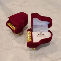 A cute piano ring box perfect to store a ring or small earrings Material: Velvet Flocked Ring Box Measurement Approx Length: 2.5in Width: 2.1in Height: 1.9in This listing is for 1 piano ring box (Ring in photo is for display only and not included in your order) Unique Ring Boxes, Cute Ring Boxes, Ring Box Aesthetic, Piano Ring, Ring Box Wedding Diy, Ring In Box, Cute Piano, Heart Ring Box, Unique Ring Box