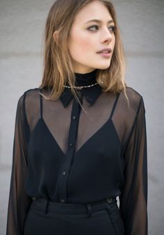 Black Sheer Top, Neue Outfits, Winter Shirts, Looks Style, Mode Inspiration, Outfits Casuales, Black Outfit, Look Fashion, A Black