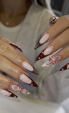 Fairycore Almond Nails, Vintage Almond Nails, Fall Long Almond Nails, Almondetto Nails Designs, Christmas Vibe Nails, December Nails Almond Shape, Valentine S Day Nail, Red And White Almond Nails, Almond Stiletto Nails Short