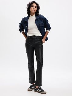 Fashion 23, 23 Style, Faux Leather Jeans, Ankle Length Jeans, Vintage Trousers, Leather Pant, Leather Jeans, Reference Poses, Gap Women