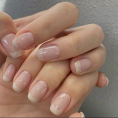 cr unknown Cream French Tip, Natural French Tip, Hairstyles Jennie, Short French Tips, Natural French Nails, Self Care Summer, Summer Festival Outfits, Festival Outfits Summer, Aesthetic Shopping