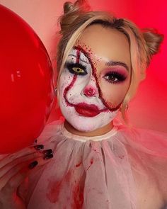 Spooky Halloween Makeup Looks, 30 Days Of Halloween Makeup, Half And Half Makeup, Halloween Makeup Disney, Halloween Makeup 2024, Pink Halloween Makeup, Halloween Makeup Looks Scary, Halloween Scary Makeup, Scary Makeup Looks