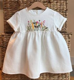 Linen White Dress, Newborn Baby Dresses, Sewing Circles, White Linen Dresses, Summer Linen Dresses, Dress With Short Sleeves, Baby Frocks Designs