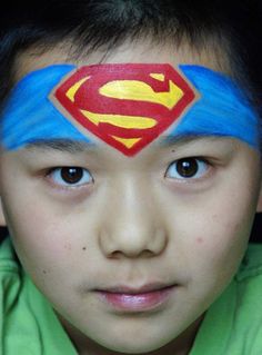 Idees gia ola: 60 FACE PAINTING IDEAS FOR KIDS Superman Face Painting, Superhero Face Painting, Body Suit Tattoo