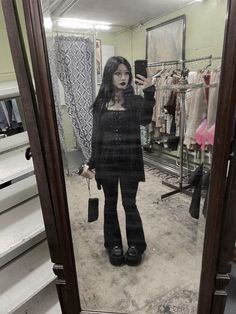 Casual Goth Dress Outfit, All Black Outfit Professional, Midwest Gothic Aesthetic Outfits, Simple Goth Style, Black Grunge Outfit Aesthetic, Cosy Goth Outfits, School Appropriate Goth Outfits, Oversized Goth Outfits, Goth Blazer Outfit