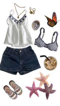 Costal granddaughter White Beach Outfit, Costal Granddaughter, Outfit Layout, White Beach, Photo Outfit, Summer Blue, Alternative Outfits, Retro Outfits