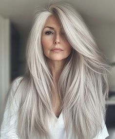 Long Hairstyles for Women Over 60 Platinum White Hair, Long Grey Hair, Hair Long Hairstyles, Blonde Hair Long, Long Hair Older Women, Cool Blonde Hair Colour, Long Hairstyles For Women, Beige Blond, Silver Haired Beauties