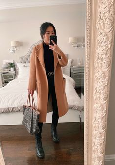 chic closet staples for petite women // all black outfit + camel coat Overcoat For Petite, Aesthetic Petite Outfits, Winter Coat Petite Women, Petite Long Coat Outfit, Petite Winter Outfits 2023, Winter Coat For Petite Women, Petite Women Winter Outfit, Petite Wool Coat, Petite Capsule Wardrobe 2024