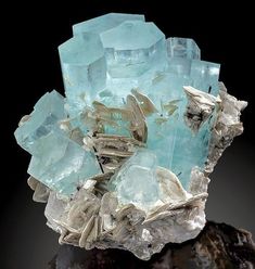 Gilgit Pakistan, Geology Rocks, Rock Minerals, Aquamarine Crystal, Beautiful Rocks