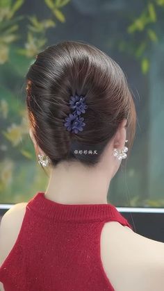 Trending Jewellery, Gala Design, Bridal Hairdo, Bridal Hair Buns, Trending Shorts, Hair Buns, Nice Hair, Health Remedies, Bun Hairstyles