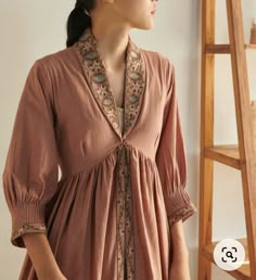 Suit Piece Design Women, Jacket Sleeves Design, Cotton Clothes Design, Sleeves Design For Kurtis, Collar Kurti Design, Kurti Pattern, Jacket Style Kurti, Kurti Patterns