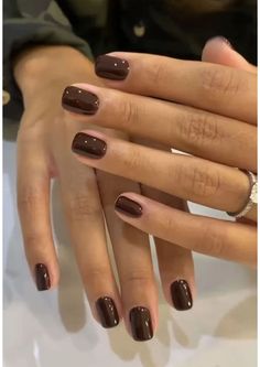 Money Nails, Brown Nail, Kutek Disney, Brown Nails Design, Simple Fall Nails, Maroon Nails, Square Nail Designs, Short Square Nails, Smink Inspiration