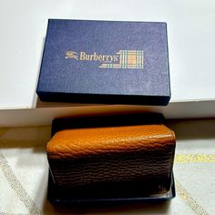 New Burberry Card Holder With Box And Dust Bag Burberry Watch, Eye Glasses Case, Burberry Classic, Burberry Glasses, Burberry Scarf, Burberry Sunglasses, Burberry Accessories, Tortoise Sunglasses, Distressed Black Jeans