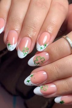 42 Cute St. Patrick Nail Design Inspo For Good Luck 🍀 March Nails Ideas Almond, St Patricks Day Nails Design Almond, Nails St Patricks Day Simple, Nail Inspo St Patricks Day, Patrick’s Day Nails, Green Clover Nails, At Patrick's Day Nails, Light Green St Patricks Day Nails, Cute Saint Patricks Day Nails