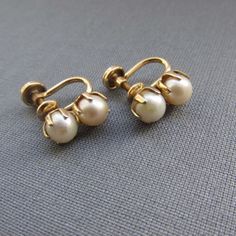 Pearl earrings Jaipur Jewelry, Pearl Jewelry Design, Wedding Jewellery Collection, Earrings Design, Gold Jewelry Simple, Jewelry Design Earrings, Gold Jewelry Indian