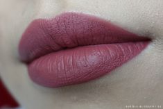 THE BALM MEET MATT HUGHES - CHARMING LIP SWATCH The Balm