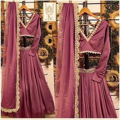 This delicately handcrafted #lavender lehenga with scalloped mirror work dupatta is perfect for an upcoming intimate wedding ❤️get your now ! Indian Wedding Lengha, Engagement Lehenga, Pink Dress Outfits, Choli Blouse, Lengha Choli, Lehenga Skirt, Embroidered Wedding