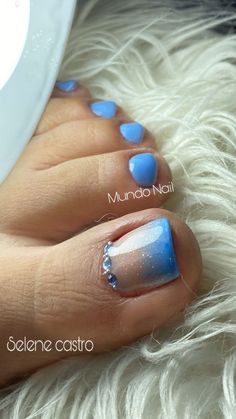 Powder Blue Pedicure, Blue Feet Nails Ideas, Blue Wedding Pedicure, Blue Nails Feet Pedicures, Blue Summer Pedicure, Pedicure Blue Toenails, Cruise Nails Caribbean Ideas, Teal Pedicure Ideas, Baby Blue Toes Nails