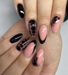 Rodeo Nails, Punk Nails, Studded Nails, Simple Acrylic Nails, Pearl Nails, Nails Only, Cat Eye Nails, Short Acrylic Nails Designs, Square Acrylic Nails